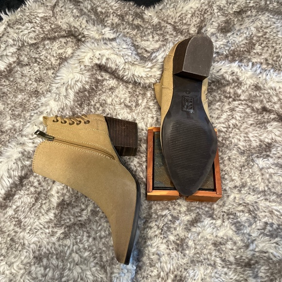 Chelsee Girl Booties - Picture 4 of 4